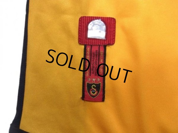 Photo7: Galatasaray 2003-2004 Home Shirt (7)