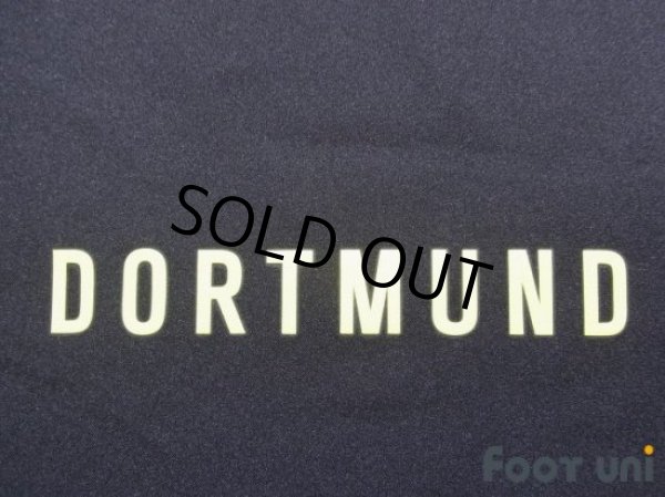 Photo7: Borussia Dortmund 2004-2005 Away Shirt (7)