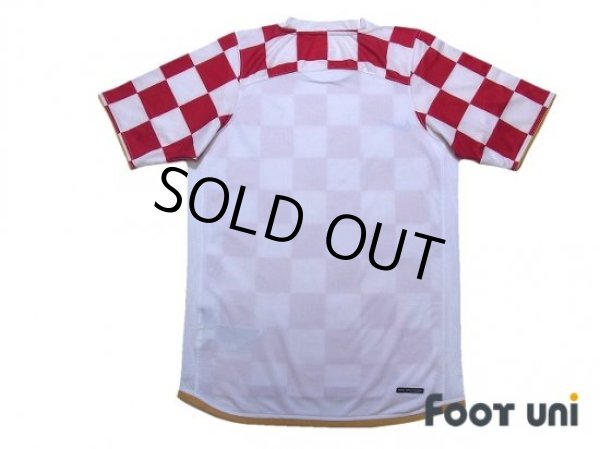 Photo2: Croatia 2006 Home Shirt (2)