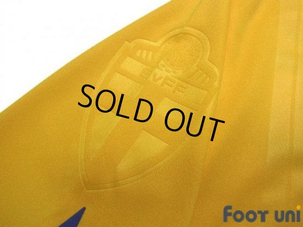 Photo7: Sweden 2009-2010 Home Shirt #10 Ibrahimovic (7)