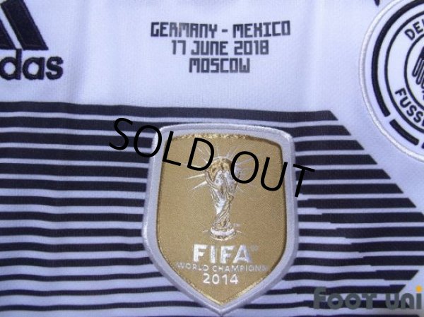 Photo6: Germany 2018 Home Shirt #10 Ozil FIFA World Cup Russia 2018 Patch/Badge w/tags (6)