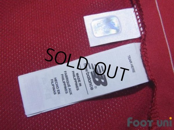 Photo8: Liverpool 2019-2020 Home Shirt Premier League Patch/Badge FIFA World Champions 2019 Patch/Badge (8)