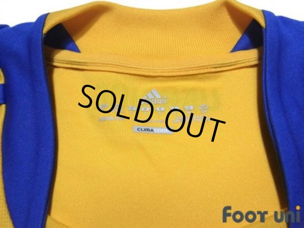 Photo4: Ukraine 2010 Home Shirt (4)