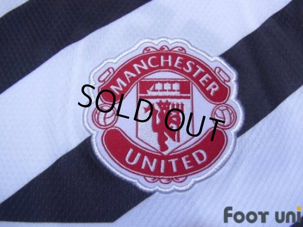 Photo6: Manchester United 2020-2021 Third Shirt #18 Bruno Fernandes w/tags (6)