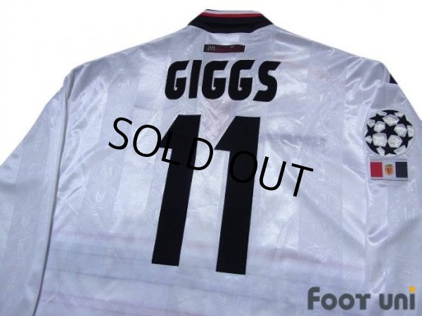 Photo4: Manchester United 1997-1999 Away Long Sleeve Shirt #11 Giggs Champions League Patch/Badge (4)