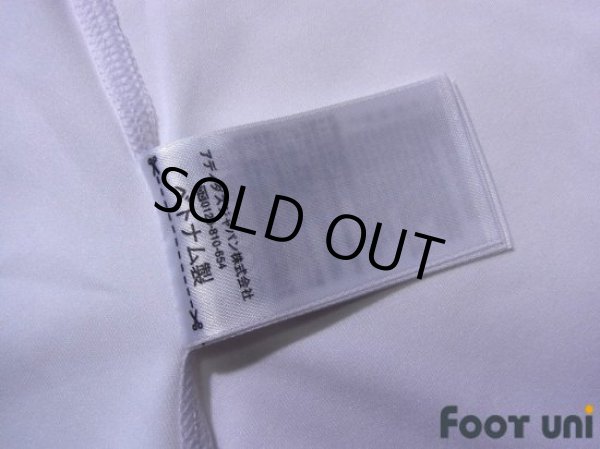 Photo8: Real Madrid 2010-2011 Home Shirt LFP Patch/Badge (8)