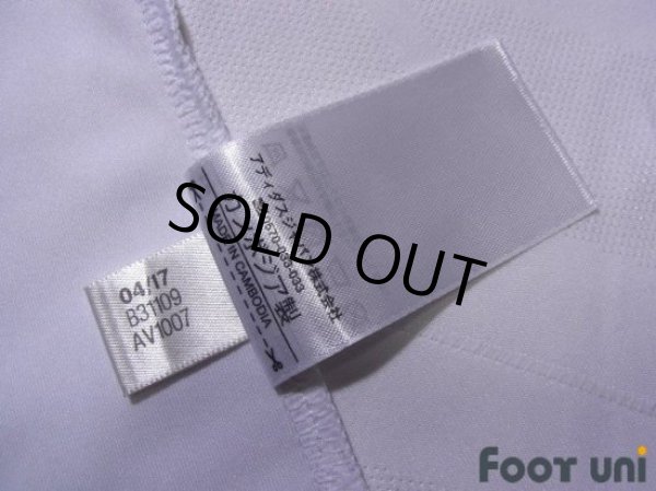 Photo8: Real Madrid 2017-2018 Home Shirt #22 Isco FIFA World Champions 2016 Patch/Badge (8)