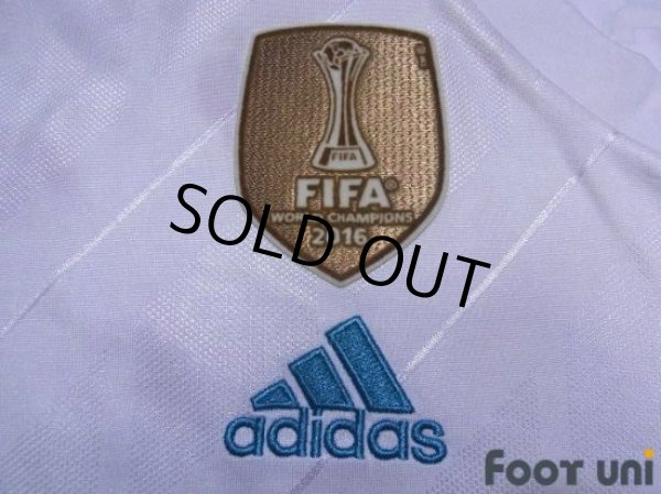 Photo6: Real Madrid 2017-2018 Home Shirt #22 Isco FIFA World Champions 2016 Patch/Badge (6)