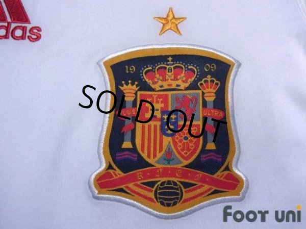 Photo5: Spain 2011 Away Shirt Jersey FIFA World Champions 2010 Patch/Badge (5)