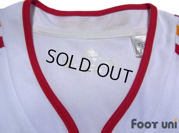 Photo4: Spain 2011 Away Shirt Jersey FIFA World Champions 2010 Patch/Badge (4)