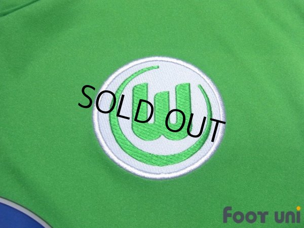 Photo6: VfL Wolfsburg 2011-2012 Home Shirt #13 Makoto Hasebe Bundesliga Patch/Badge (6)