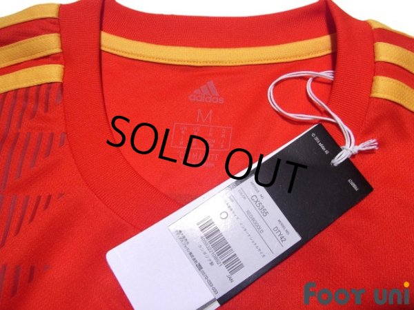 Photo5: Spain 2018 Home Shirt #6 Andres Iniesta w/tags (5)