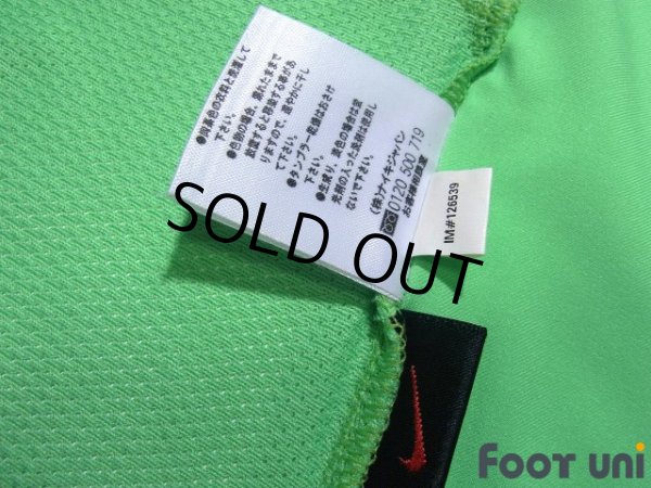 Photo8: Nigeria 2002 Home Shirt #4 Nwankwo Kanu 2002 FIFA World Cup Korea Japan Patch/Badge (8)