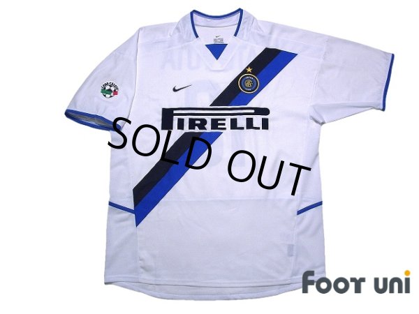 Photo1: Inter Milan 2002-2003 Away Shirt #19 Gabriel Batistuta Lega Calcio Patch/Badge (1)
