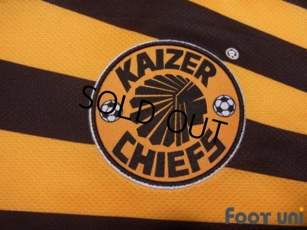 Photo5: Kaizer Chiefs FC 2011-2012 Home Shirt (5)