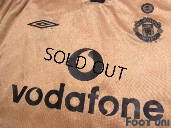 Photo6: Manchester United Centenario Reversible Long Sleeve Shirt #7 David Beckham Champions 2000-2001 The F.A. Premier League Patch/Badge (6)