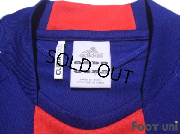 Photo5: Japan 2011 Home Shirt #5 Yuto Nagatomo Asian Cup 2011 Victory Commemorative Model (5)