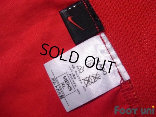 Photo7: Portugal Euro 2004 Home Shirt (7)