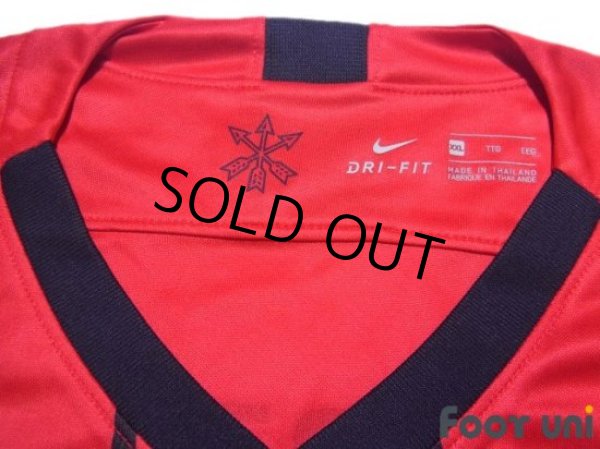 Photo4: Sanfrecce Hiroshima 2021 Hiroshima Toyo Carp Joint Commemorative Model w/tags (4)