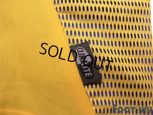 Photo8: Sweden 2002 Home Shirt #9 Fredrik Ljungberg (8)