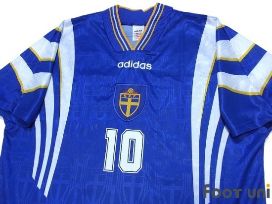 sweden football shirt away