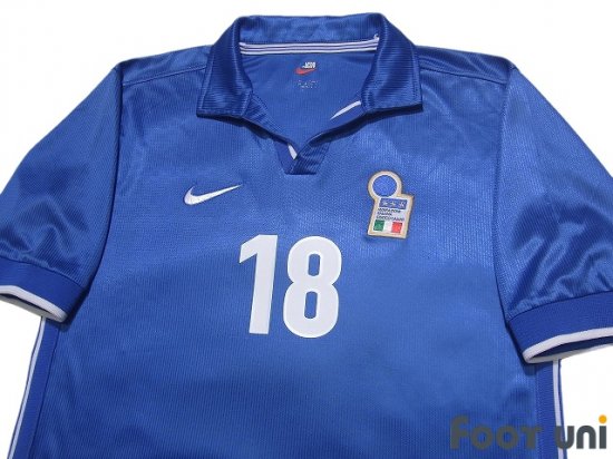 2002 Italy Home Shirt Baggio #18 - 6/10 - (M)