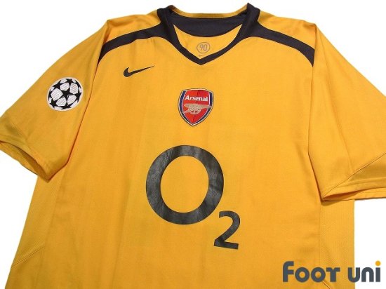 arsenal 2006 away kit